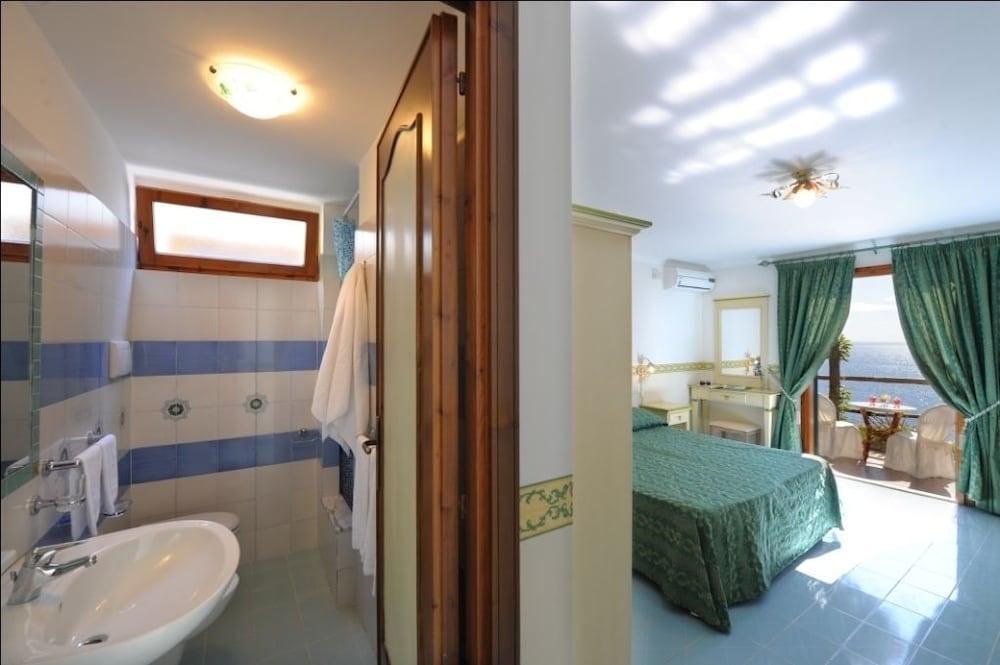Hotel Torre Saracena Praiano Kültér fotó