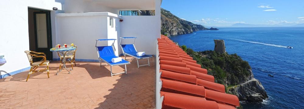 Hotel Torre Saracena Praiano Kültér fotó